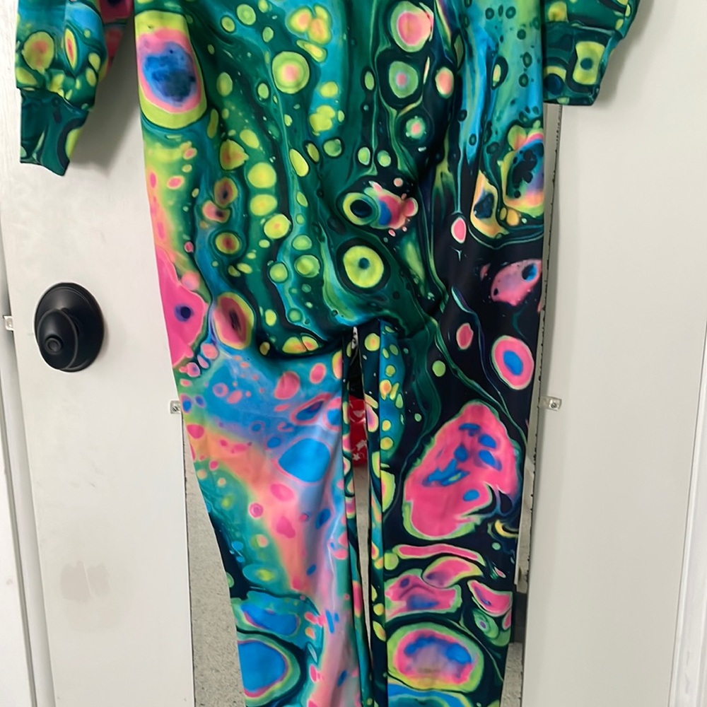 Electro threads onsie - Picture 3 of 6